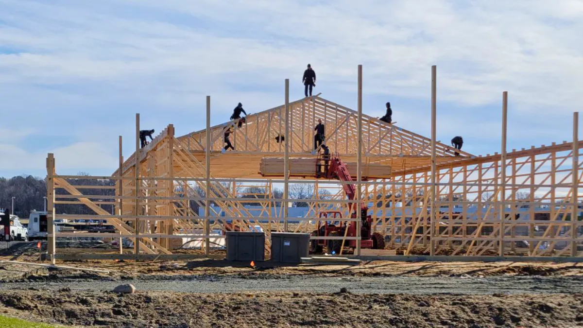 Construction - Titan Buildings pole barn construction process in Delaware and Maryland